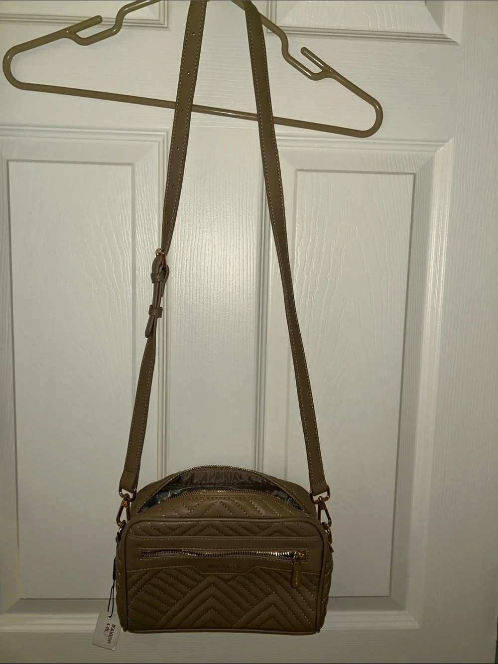 Quilted Crossbody Bag in Taupe - Picture 4 of 4